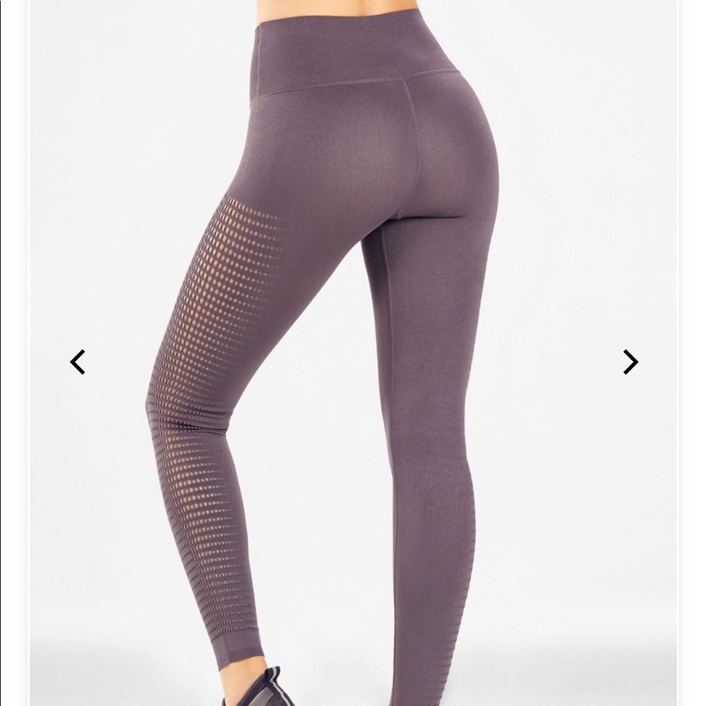 Fabletics High-Waisted SculptKnit Dot Legging